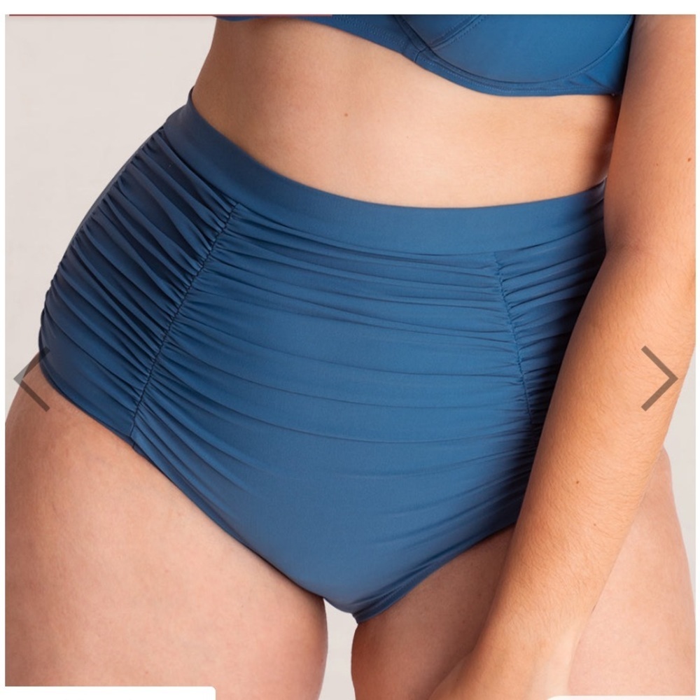 Shapermint essential slimming bottom. NWT